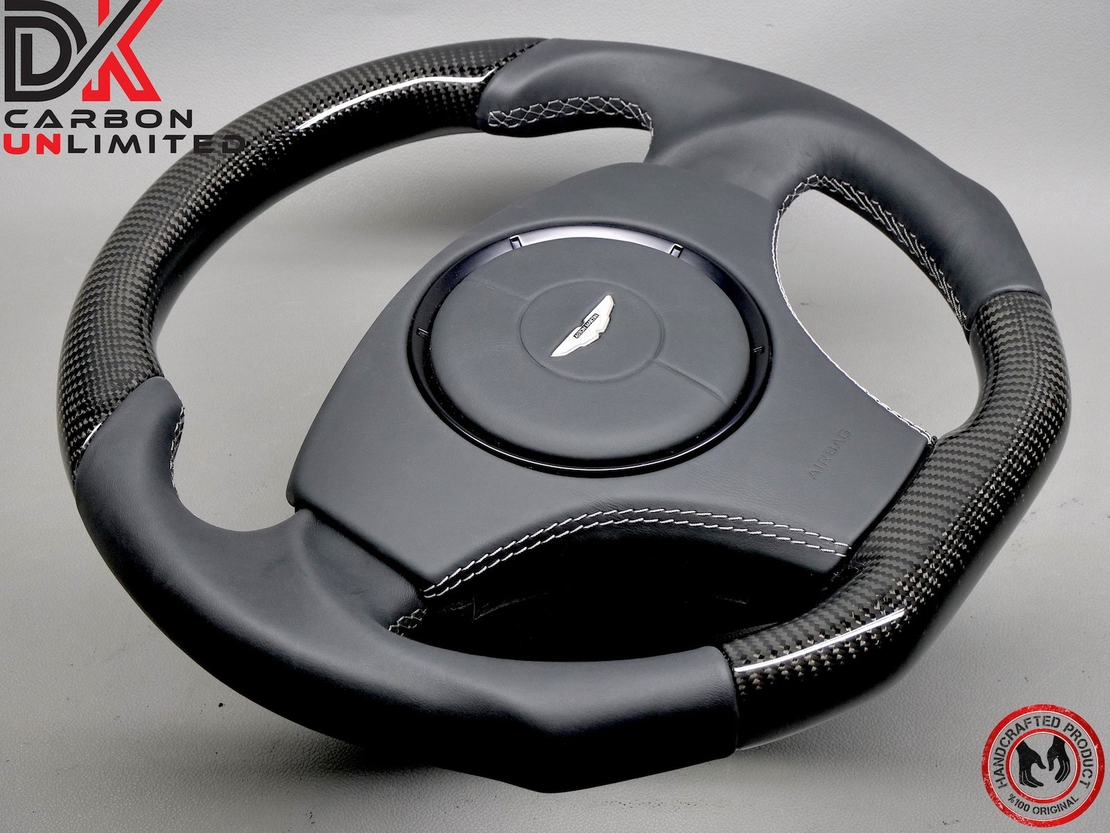 Aston Martin Vantage Vantage Steering wheel Gray