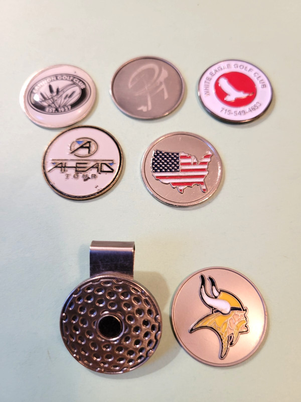 Minnesota Vikings - NFL Football - Magnetic Golf Ball Marker with Clip  