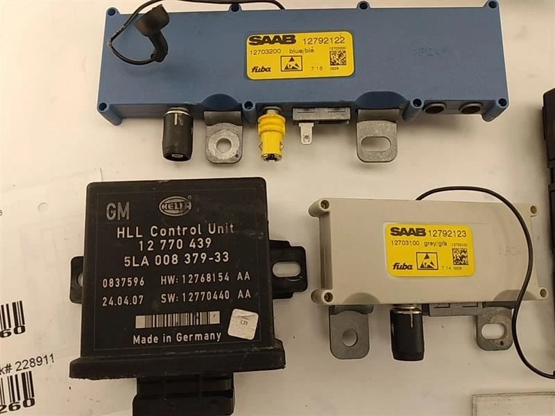 Interruptor de encendido SAAB 9-3 AERO sedán con llave y módulos de computadora para 03-11  Foto 2 de 4