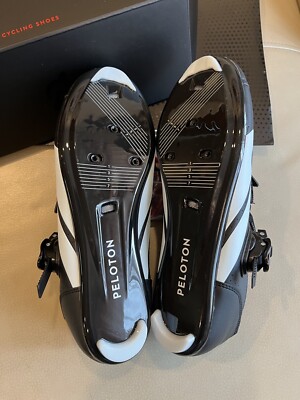 Chaussures cyclisme vélo Peloton taille 46 homme US 12