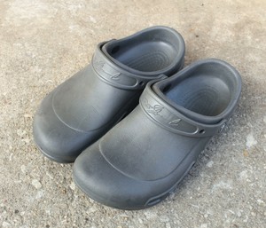 chef mario batali crocs