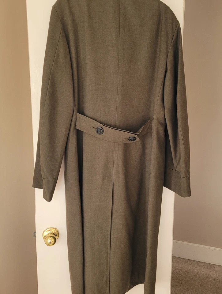 美国军人大衣 40L Trench Coat Pembroke 100% 羊毛 Serge 绿色 二手状况完好 — 第 3/4 张图片