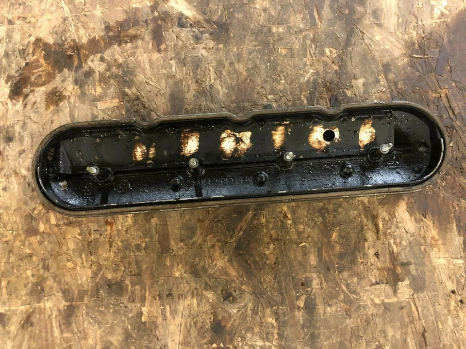 Cubierta de válvula Chevy Silverado 2005 5,3 L (conductor) Sierra Tahoe Yukon 2000-2006 Foto 2 de 2