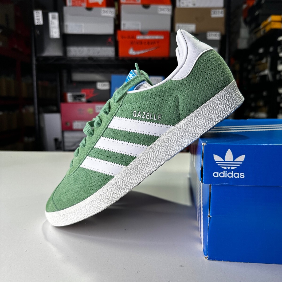 【adidas】★Gazelle Preloved Green★IG1634★22~28★ IG1634] Adidas Men's Gazelle Preloved Green Cloud White
