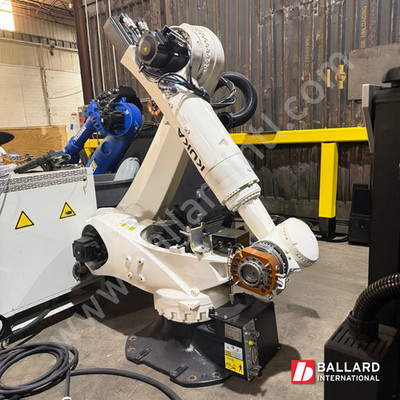 KUKA KR 210 R3300-2 K-F/FLR Robot System w/ KRC4 Controller - 4300474