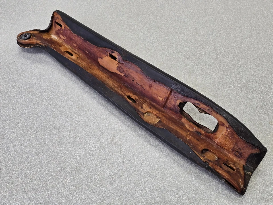 BONITO USADO ORIGINAL PORSCHE 911 LADO DEL CONDUCTOR NEGRO TARGA SUPERIOR CUBIERTA DE CIERRE ACOLCHADA 2 Foto 4 de 4