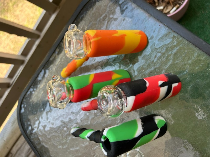 Silicone Washable Camo Tobacco Pipes