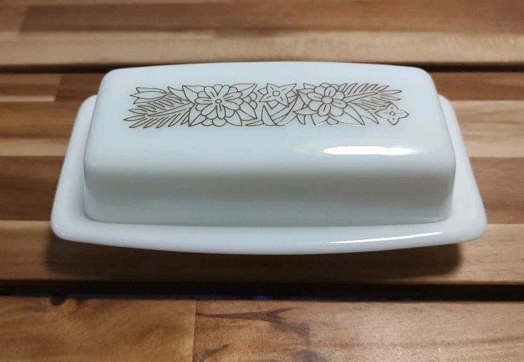 Vintage Pyrex Woodland 72-B 15 Butter Dish with Lid - Nice