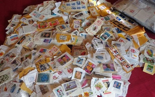 HUGE LOT Approx 3000 US Stamp Collection USED On Paper UNSEARCHED Nice Multiples