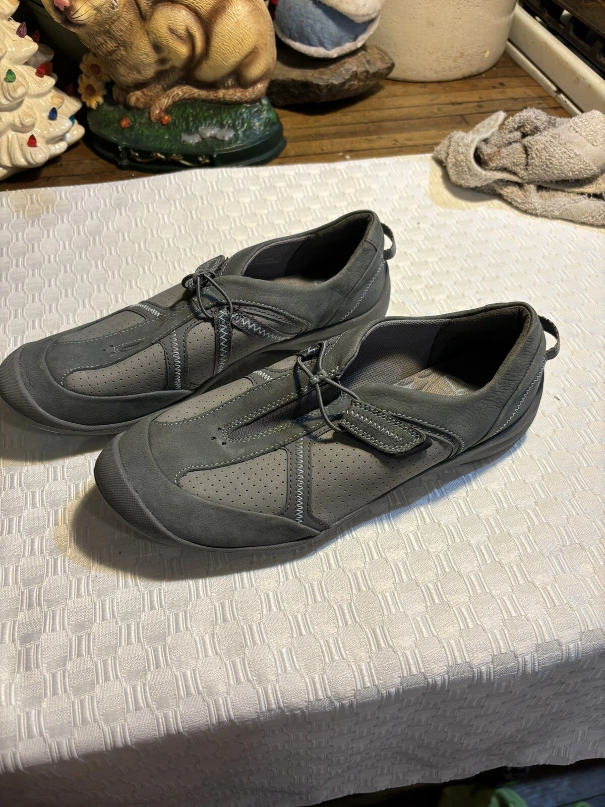 Provo By Clark’s Women Size 8.5 Gray Comfort Sneaker Shoe Hook & Loop Low Top