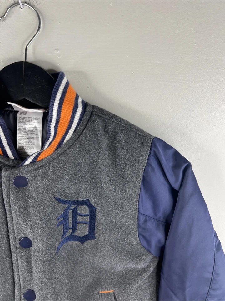 Jaqueta vintage Detroit Lions Varsity jovem cinza médio bombardeiro MLB meninos B62 - Imagem 3 de 4