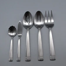 Oneida Stainless Flatware AMSTERDAM - 5pc Serving Set  / NO