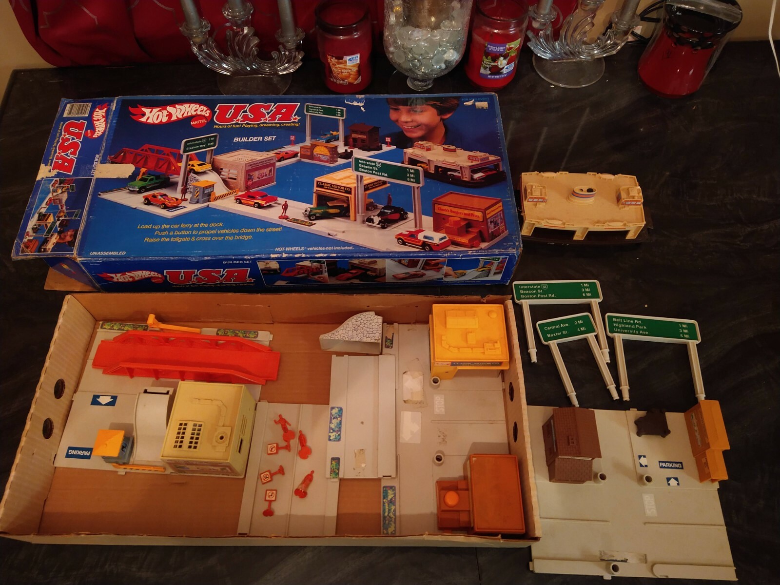hot wheels town playset