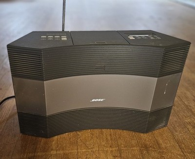 Bose Acoustic Wave Music System III w/ 2 Remotes   Radio Works, CD Not Working