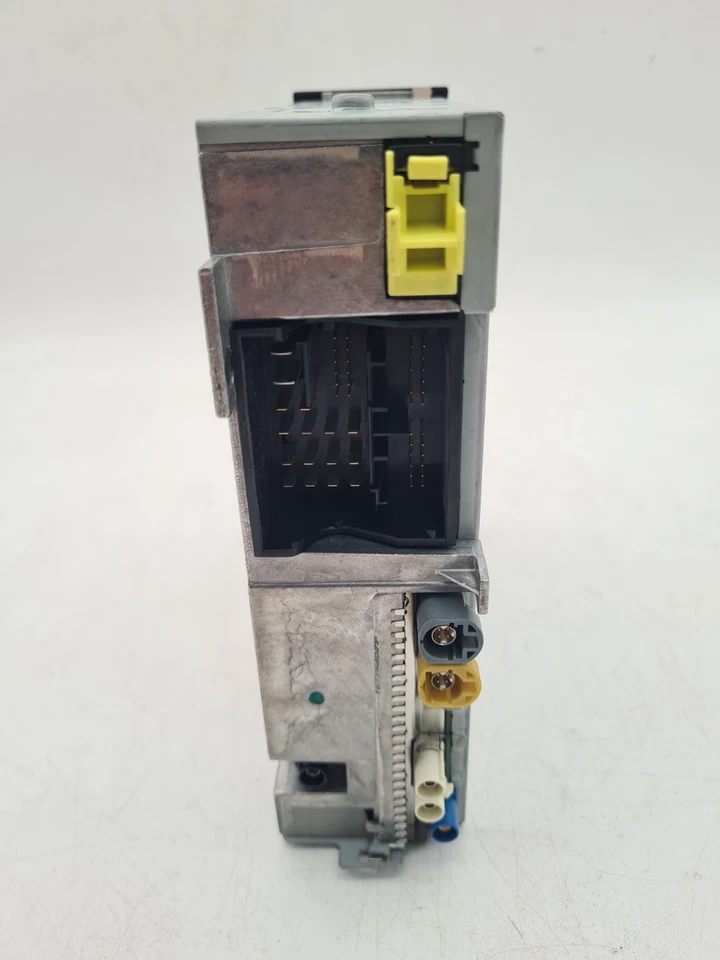 --- DEFEKT --- FUNKTIONIERT NICHT --- Harman MIB Main Unit 5E0035020B - Bild 3 von 4