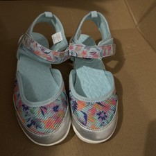 Lands End Water Shoes Big Girls Size 3 crystal aqua Floral Mary Jane Shoes Kids