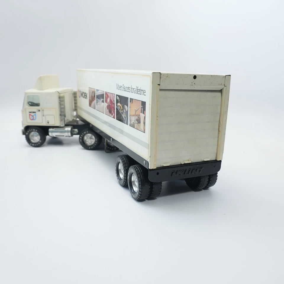 Nylint 1:18 Freightliner 18 Wheeler Truck MOEN Faucets Tractor Trailer Promo - Image 3 of 4