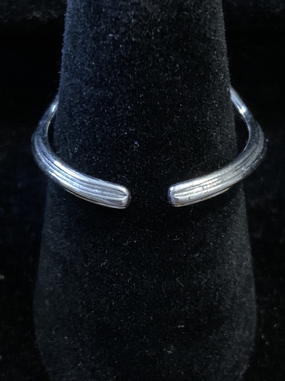 Marked 925 Sterling Silver Ring Initial Letter E … - image 5