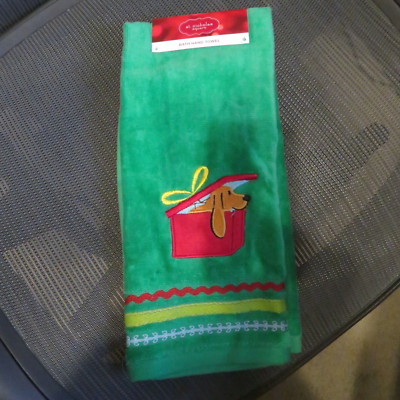 Dachshund Dog Green Box Present St. Nicholas Square Bath Hand Towel NWT