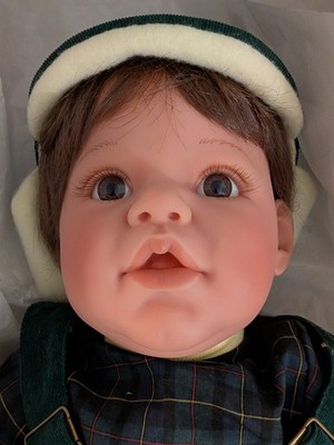 Vintage - Lee Middleton  - 1997 - Hunny Bunny Boy Doll - Vinyl - NEW!