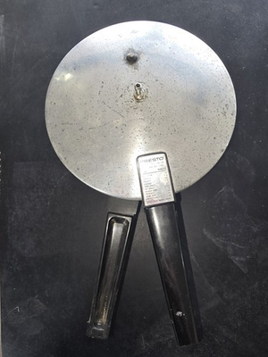 #ad 1970s Vintage Presto Pressure Cooker Missing Stopper Top Needs New Seal $12.00