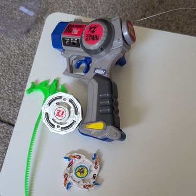 RC Beyblade Dragoon V2 Radio Remote Control RC Bakuten Shoot BBC