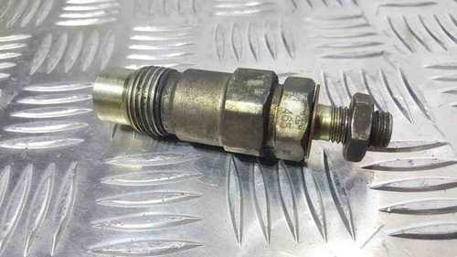 NISSAN SUNNY III Traveller Y10 Einspritzdüse 2.00 Diesel 1991 31335498