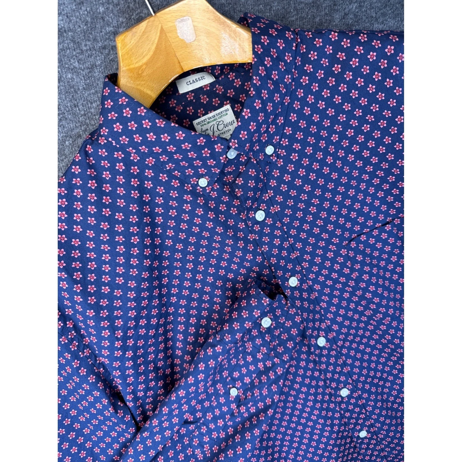 J.Crew Secret Wash Organic Cotton Stretch Floral Shirt Navy Blue Mens XL Dinner
Opens in a new windo