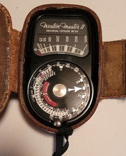 WESTON MASTER II UNIVERSAL EXPOSURE LIGHT METER MODEL 735 W/ LEATHER CASE VTG