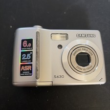 Samsung S630 6.0MP Digital Camera - Silver