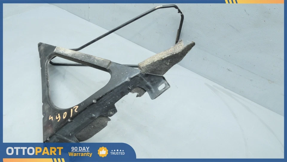 Soporte de guardabarros Pontiac Solstice 2006-2009 soporte superior derecho lado del pasajero OEM Foto 3 de 4