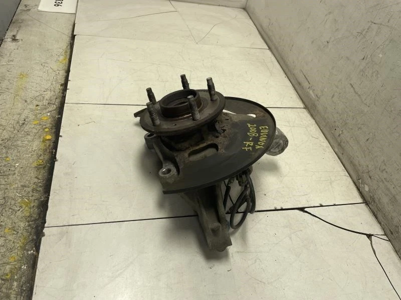 Chevrolet Equinox LT 2008 eje delantero derecho nudillo con buje de rueda y cable OEM+ Foto 4 de 4