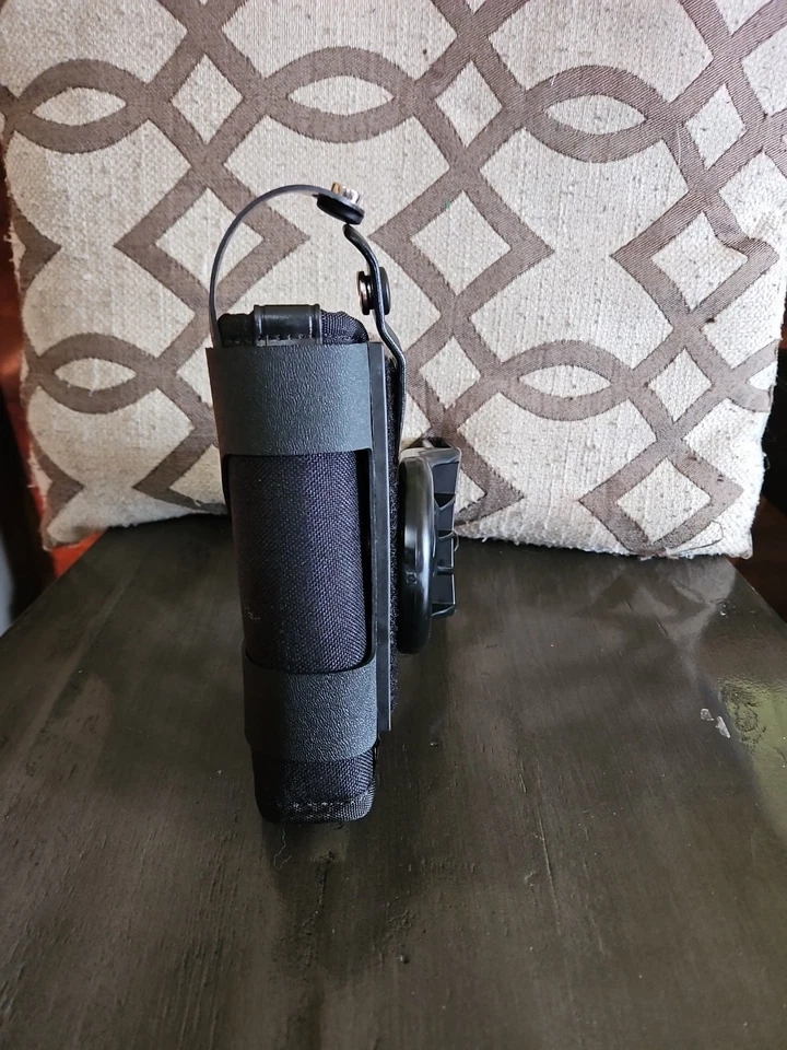 Uncle Mike's Pro-3 Triple Retention Duty Holster Size 22 *NOS* new old stock - Image 2 of 4