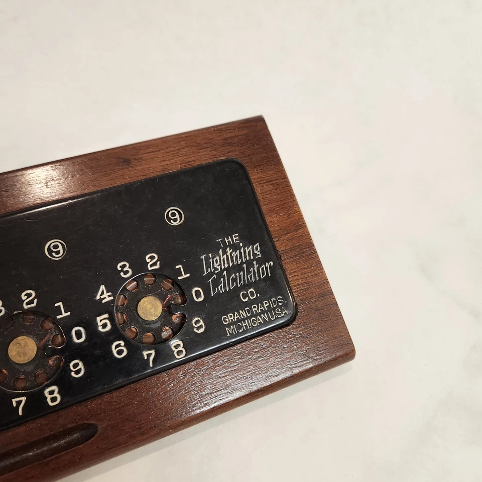 Antigua de colección "The Lightning Calculator" Grand Rapids, Michigan 1908-1915 Foto 4 de 4