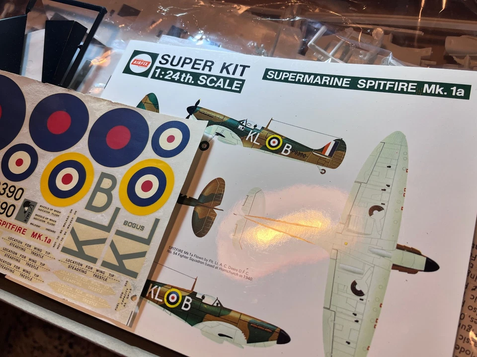 Vintage SPITFIRE MK 1a 1/24 - AIRFIX - Immagine 3 di 3