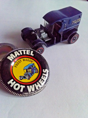 HOT WHEELS REDLINE 1970 ''PADDY WAGON'' ORIGINAL W/COPPER BENCH SEATS GOLD LETTERS