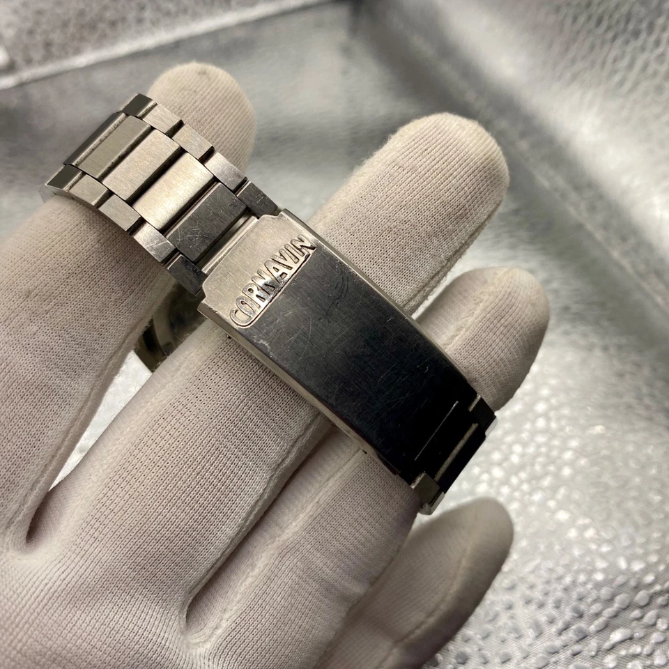 Reloj Skin Diver Vintage Cornavin Dolphin Hombre Cuerda Manual Hecho en Suiza Años 70 Foto 3 de 4