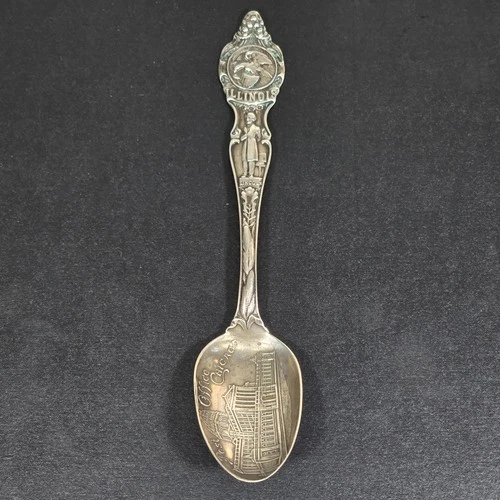 Robert Wallace CHICAGO IL POST OFFICE Sterling Silver .925 Souvenir Spoon 24.3 g