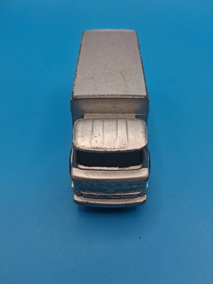 Vintage Corgi Juniors Leyland Terrier Daily Planet Superman Truck Silver - Image 4 of 4