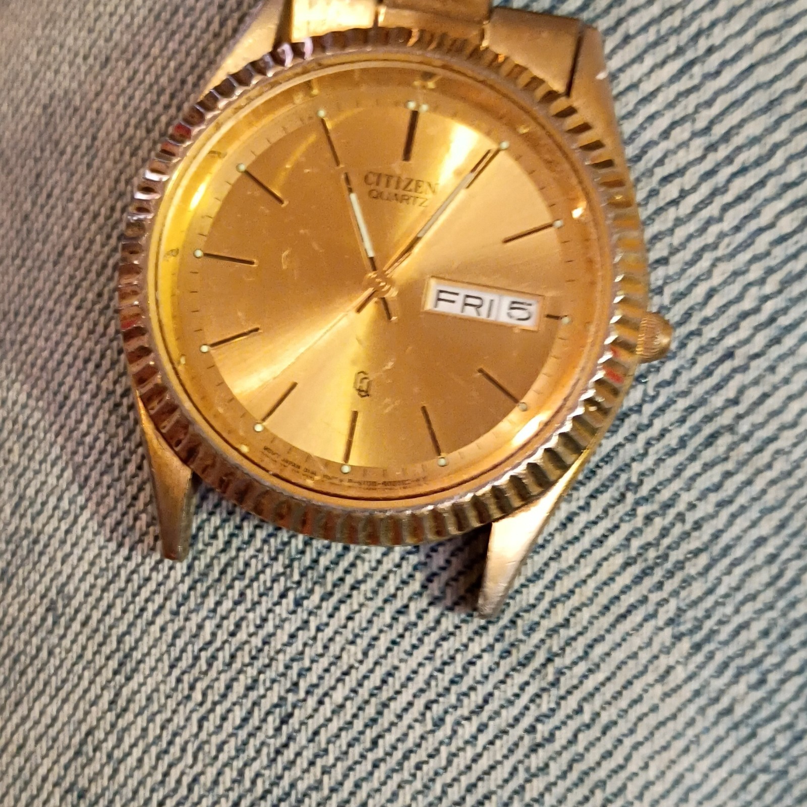 Citizen Quartz Men's Day/Date Gold Tone Dress Watch 35mm Fluted Bezel