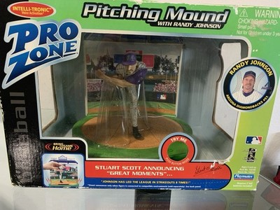 Pro Zone RANDY JOHNSON Arizona Diamondbacks Pitching Mound Figure Playmates