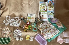Sylvanian Families Calico Critters Dollhouse Accessories And Clothes