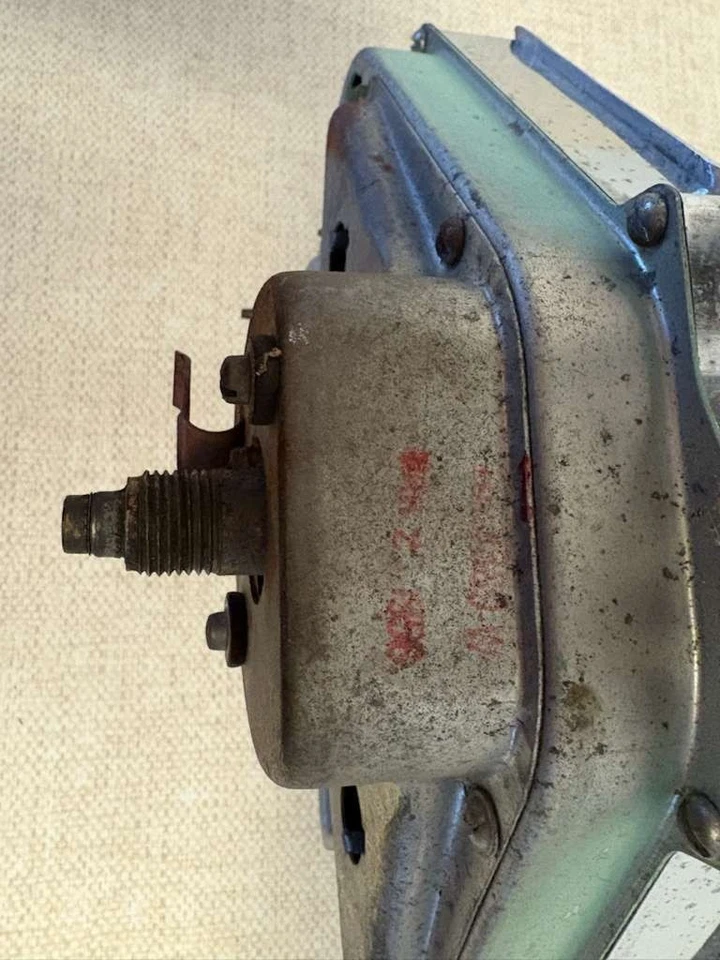 Original Vintage 1955-1956 Chevrolet Speedometer for Standard Transmission Car Foto 4 de 4