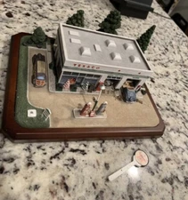 Texaco Model Gas Station