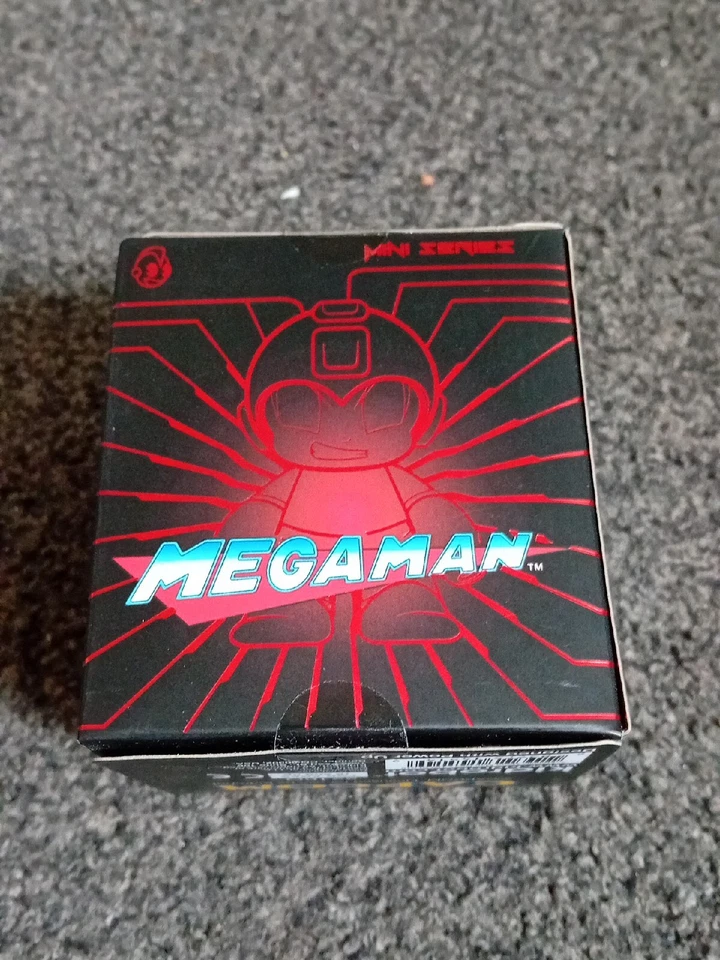 Kidrobot - Official Mega Man Mini Series - 3" Figure - 22160 - Image 4 of 4