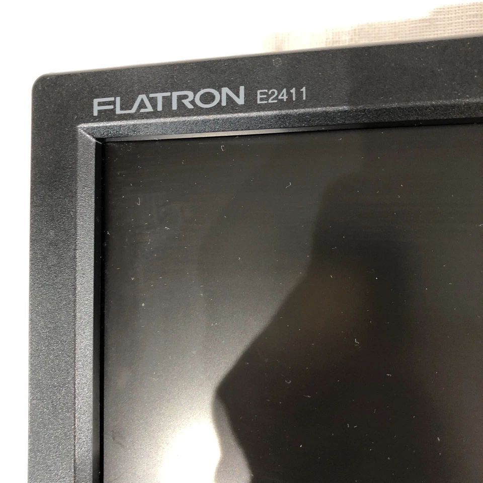 LG Flatron E2411PU 24" Full HD Monitor WITHOUT Stand WITH VGA CABLE AND POWER - Image 3 of 4