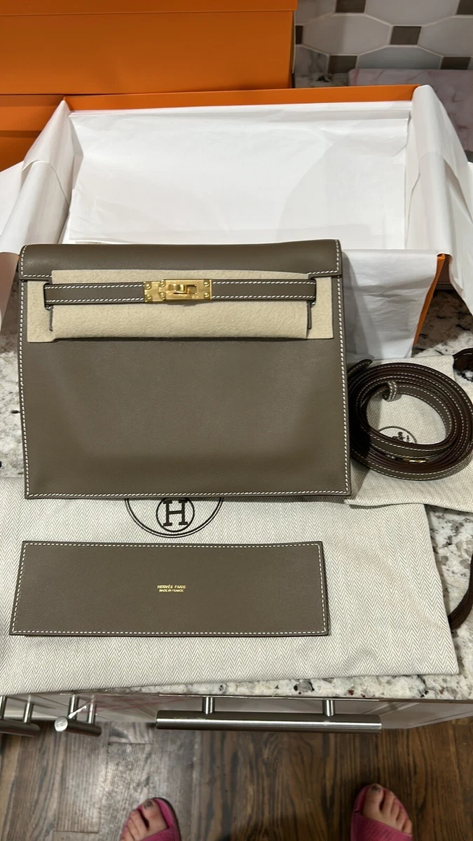 Hermes Kelly Danse II danse Etoupe Gray gold hardware Shoulder Bags