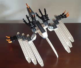 LEGO Ninjago - Ice Dragon Attack - 2260 - 2011 -  No Minifigures - Used