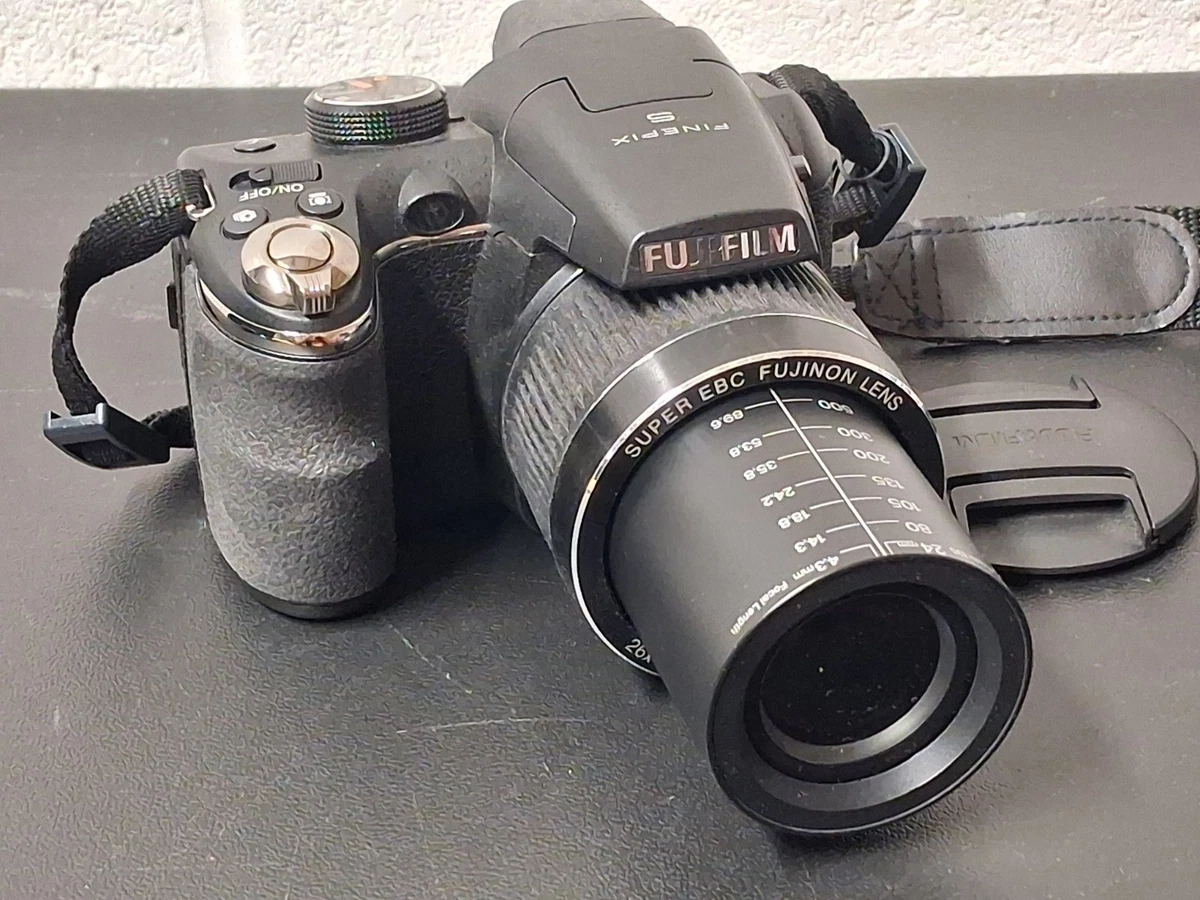 Fujifilm FinePix S Series 14-16.9MP Digital Cameras for Sale