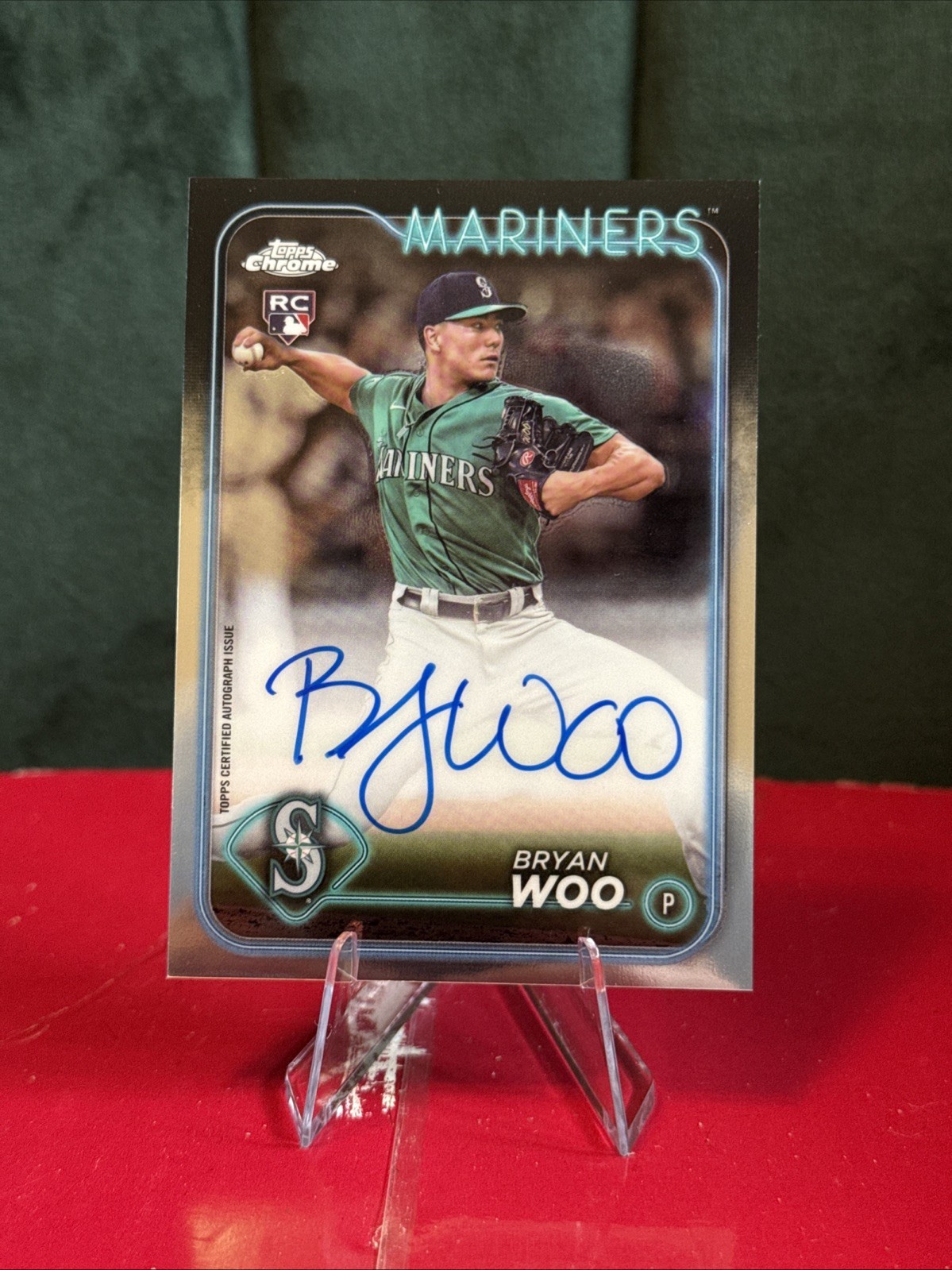 2024 Topps Chrome - Rookie Autographs Bryan Woo #RA-BWO (AU, RC, On Card Auto)